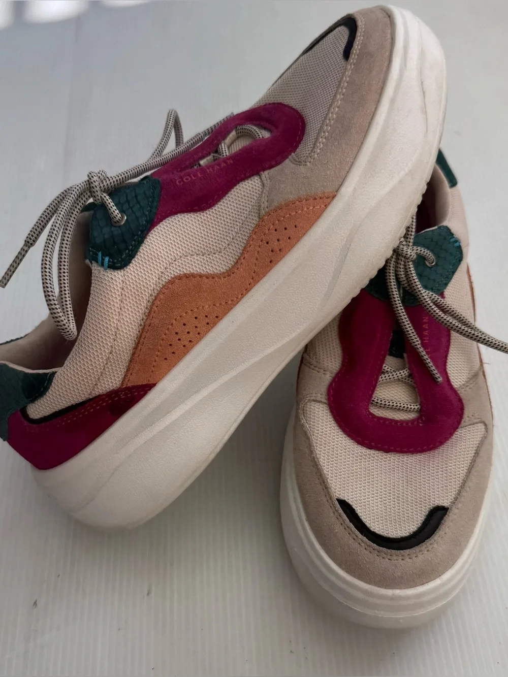 Cole Haan Women's GrandPro Ultra Sneaker Size 10B